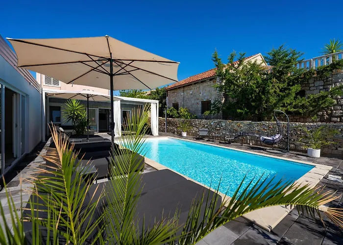 My Dalmatia - Amarilis With Private Swimming Pool And Jacuzzi Дом отдыха *