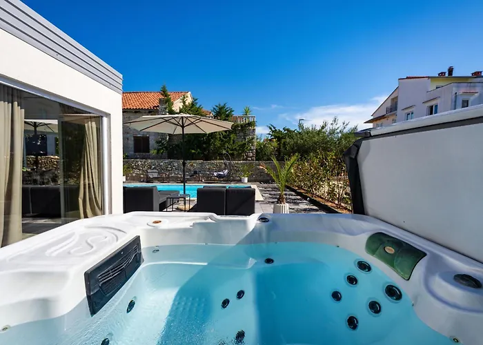My Dalmatia - Amarilis With Private Swimming Pool And Jacuzzi *