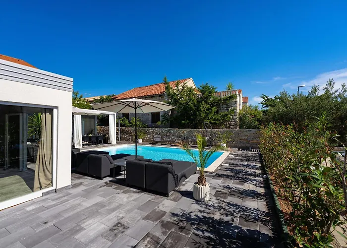 Дом отдыха My Dalmatia - Amarilis With Private Swimming Pool And Jacuzzi *