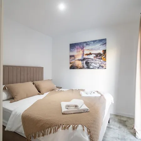 Feriehus My Dalmatia - Amarilis With Private Swimming Pool And Jacuzzi