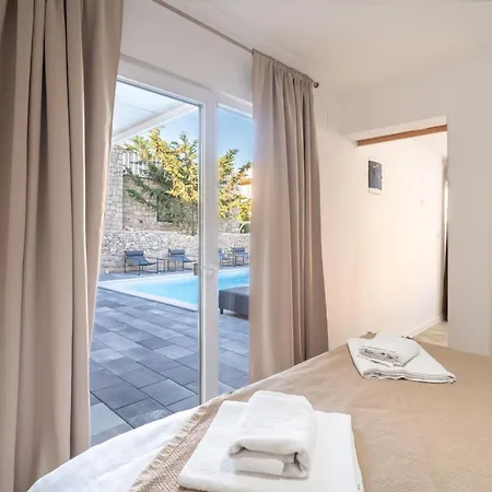 My Dalmatia - Amarilis With Private Swimming Pool And Jacuzzi *