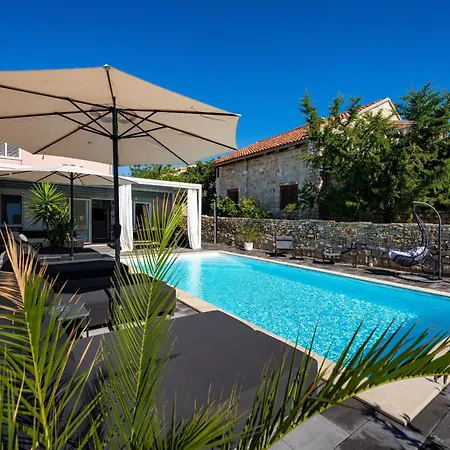My Dalmatia - Amarilis With Private Swimming Pool And Jacuzzi Nyaraló *
