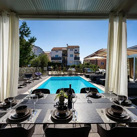 My Dalmatia - Amarilis With Private Swimming Pool And Jacuzzi Pakoštane